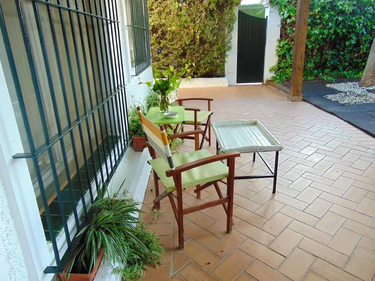 Semesterbostad 4 Bedrooms House With Enclosed Garden And Wifi At Sanlucar La Mayor Sevilla